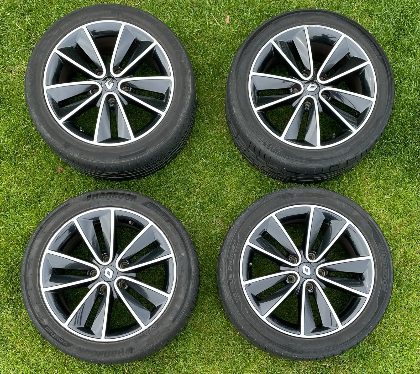 Renault Megane III velgen met Hankook zomerbanden 205/50R17, Auto-onderdelen, Ophalen, Gebruikt, Banden en Velgen, 17 inch