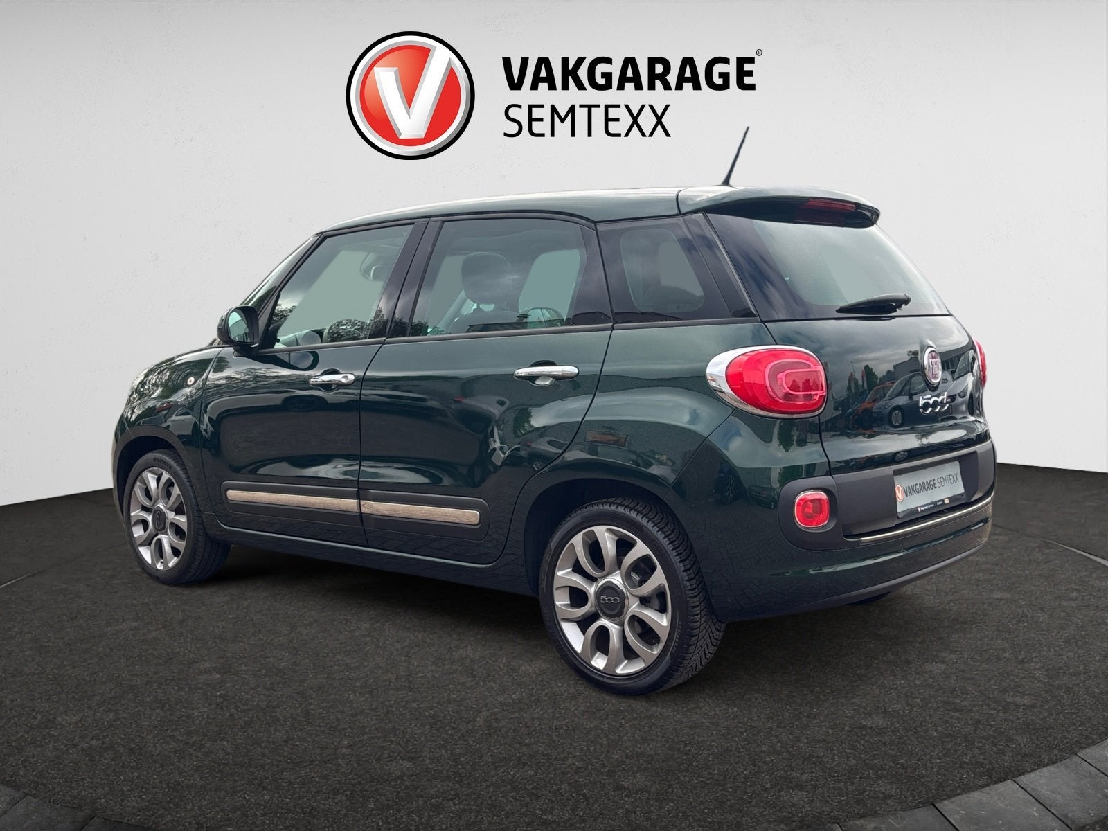 Fiat 500 L 1.4-16V Lounge | Org NL | Distributie 05-2025 | C, Voorwielaandrijving, Gebruikt, Euro 6, 400 kg