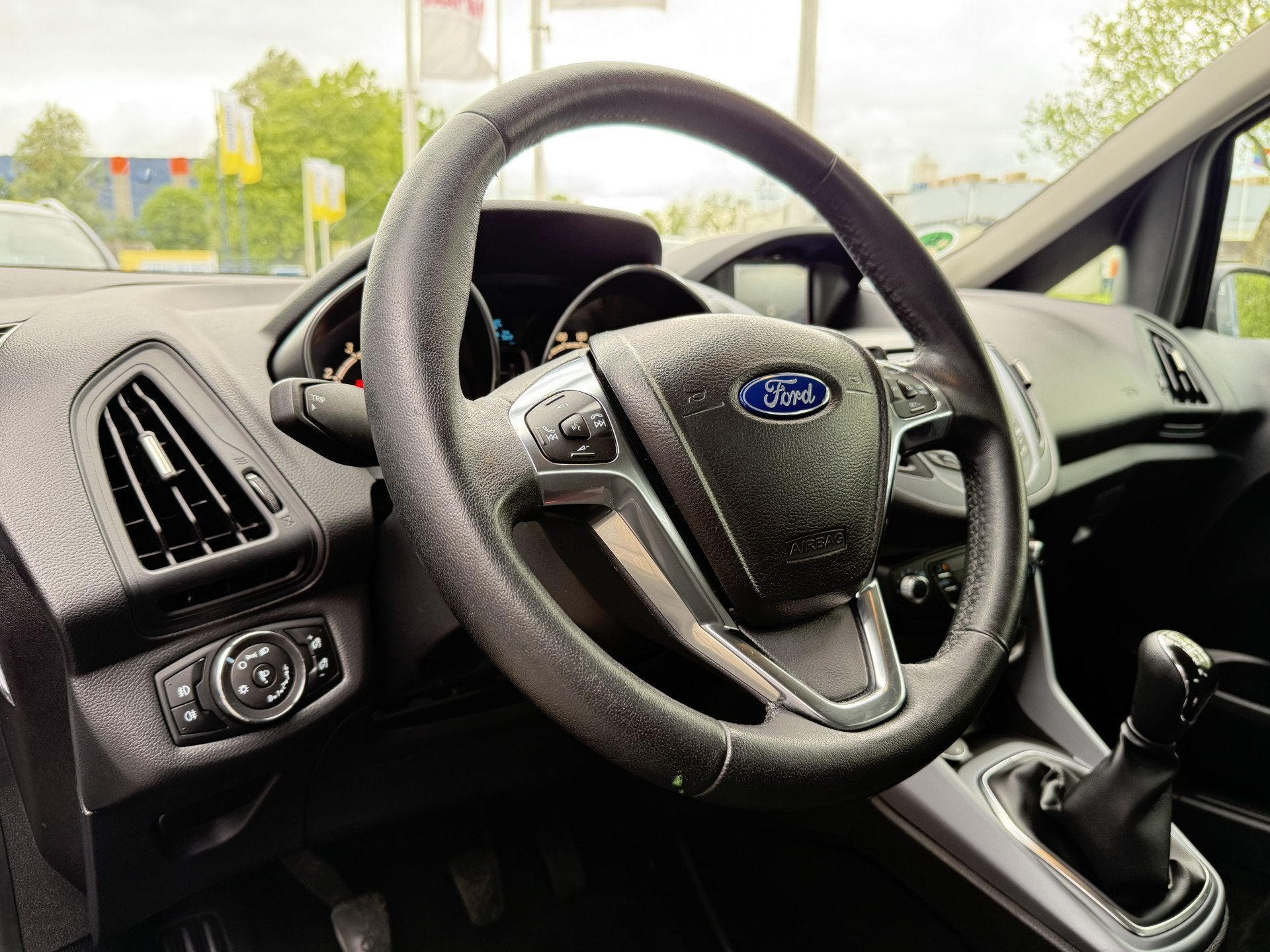 Ford B-MAX BWJ 2016 | 1.0 EcoBoost 101PK Style NL AUTO | NAV, Auto's, Voorwielaandrijving, Gebruikt, Zwart, Origineel Nederlands