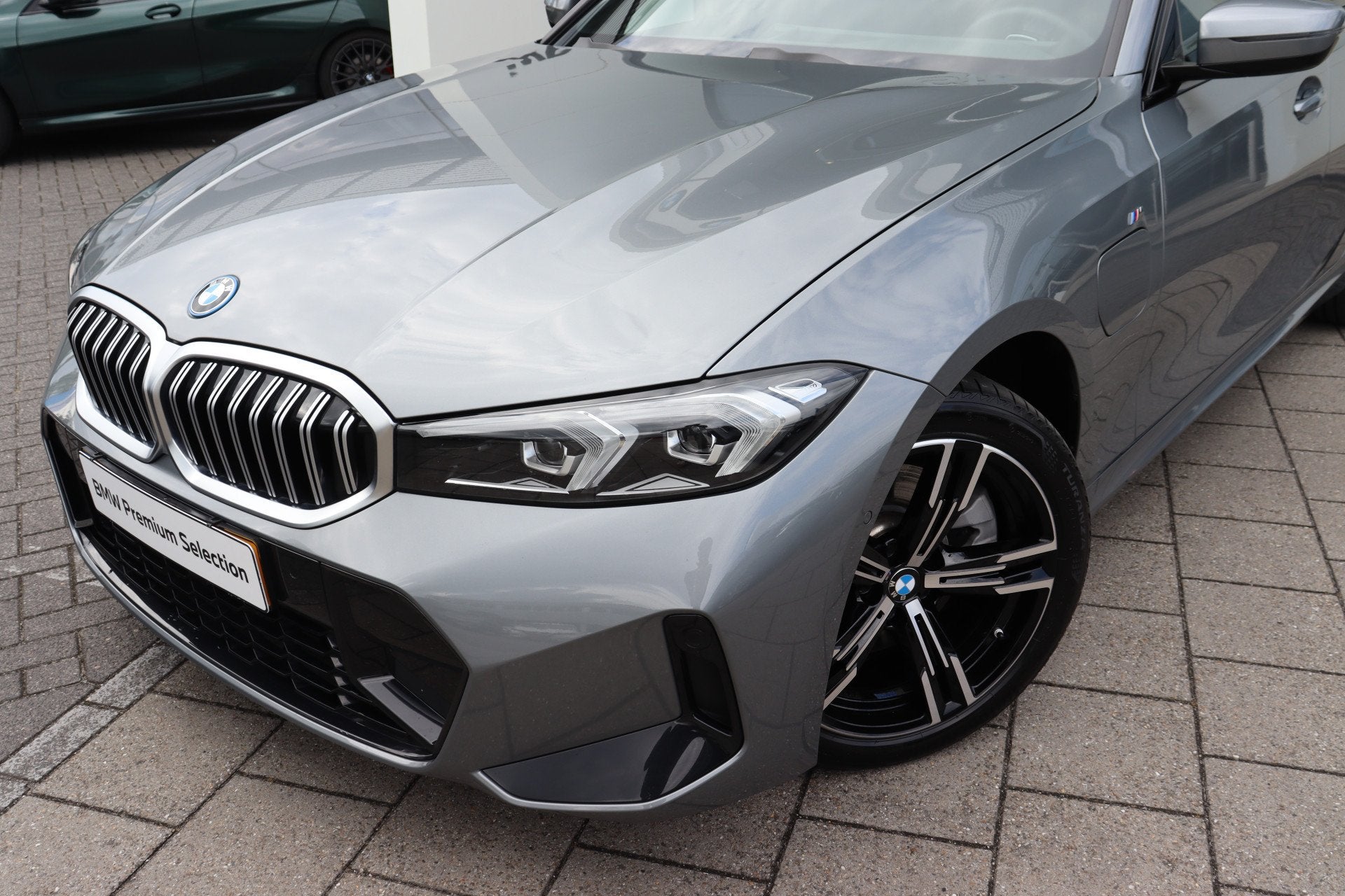 BMW 3 Serie Touring 330e M Sport Automaat / Trekhaak / Sport, Auto's, Achterwielaandrijving, Gebruikt, 4 cilinders, Met garantie (alle)