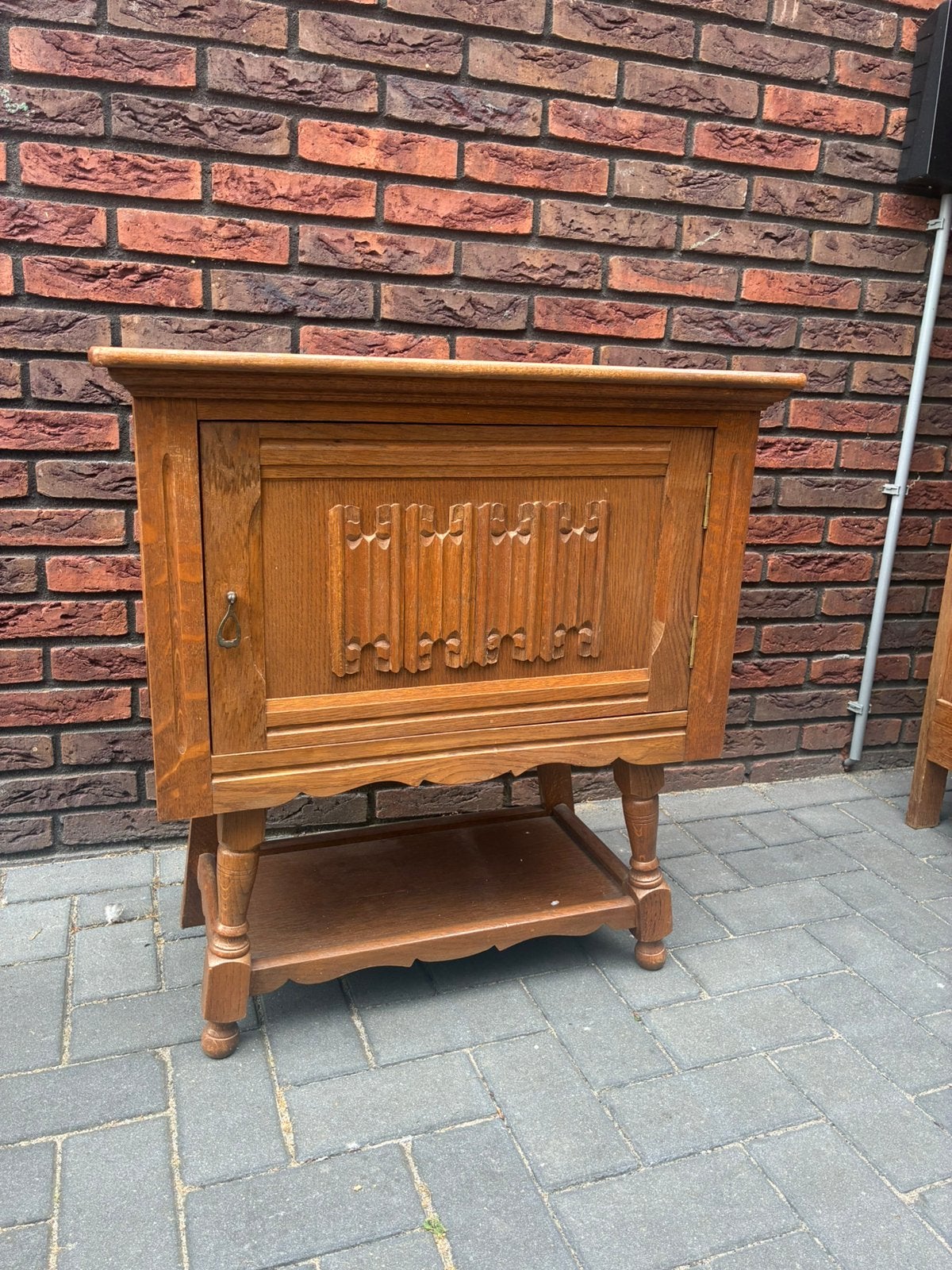 Leuk houten kastje, Antiek en Kunst, Ophalen