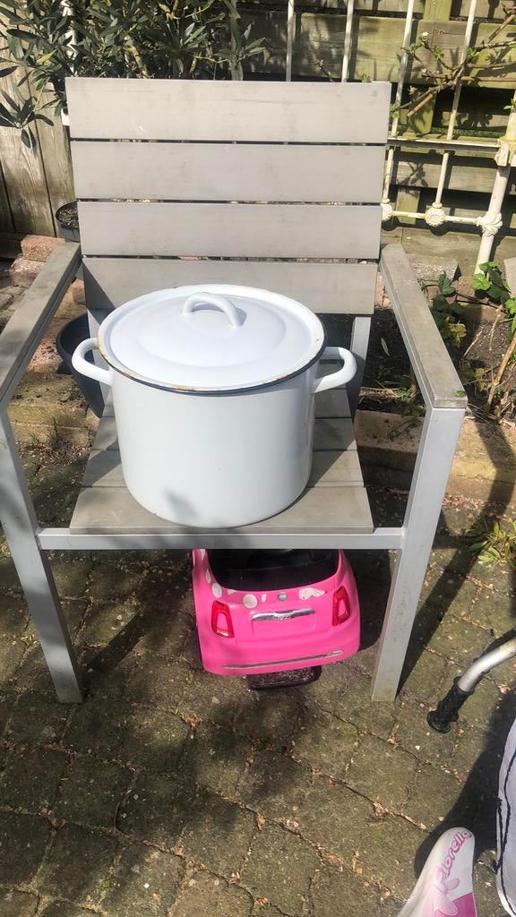 Wit emaile wasketel, Ophalen
