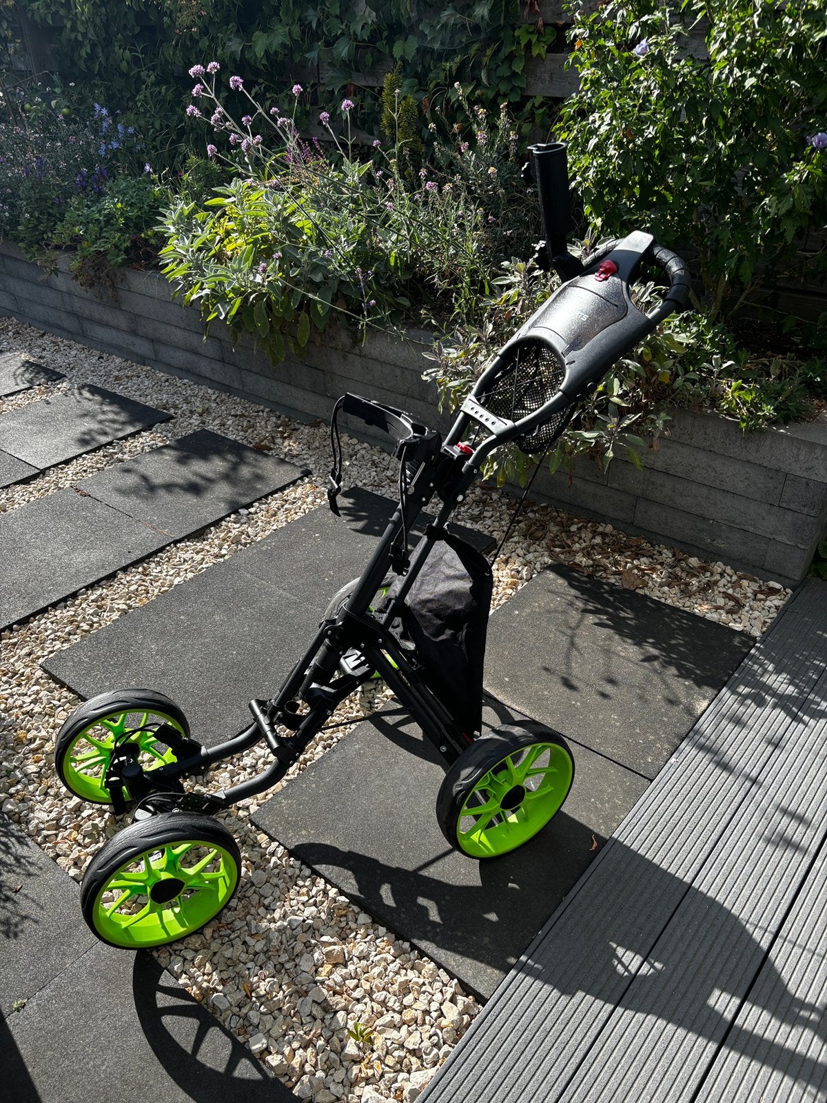 Golf Trolley 4 wielen, Sport en Fitness, Golf, Ophalen, Zo goed als nieuw, Golfkar