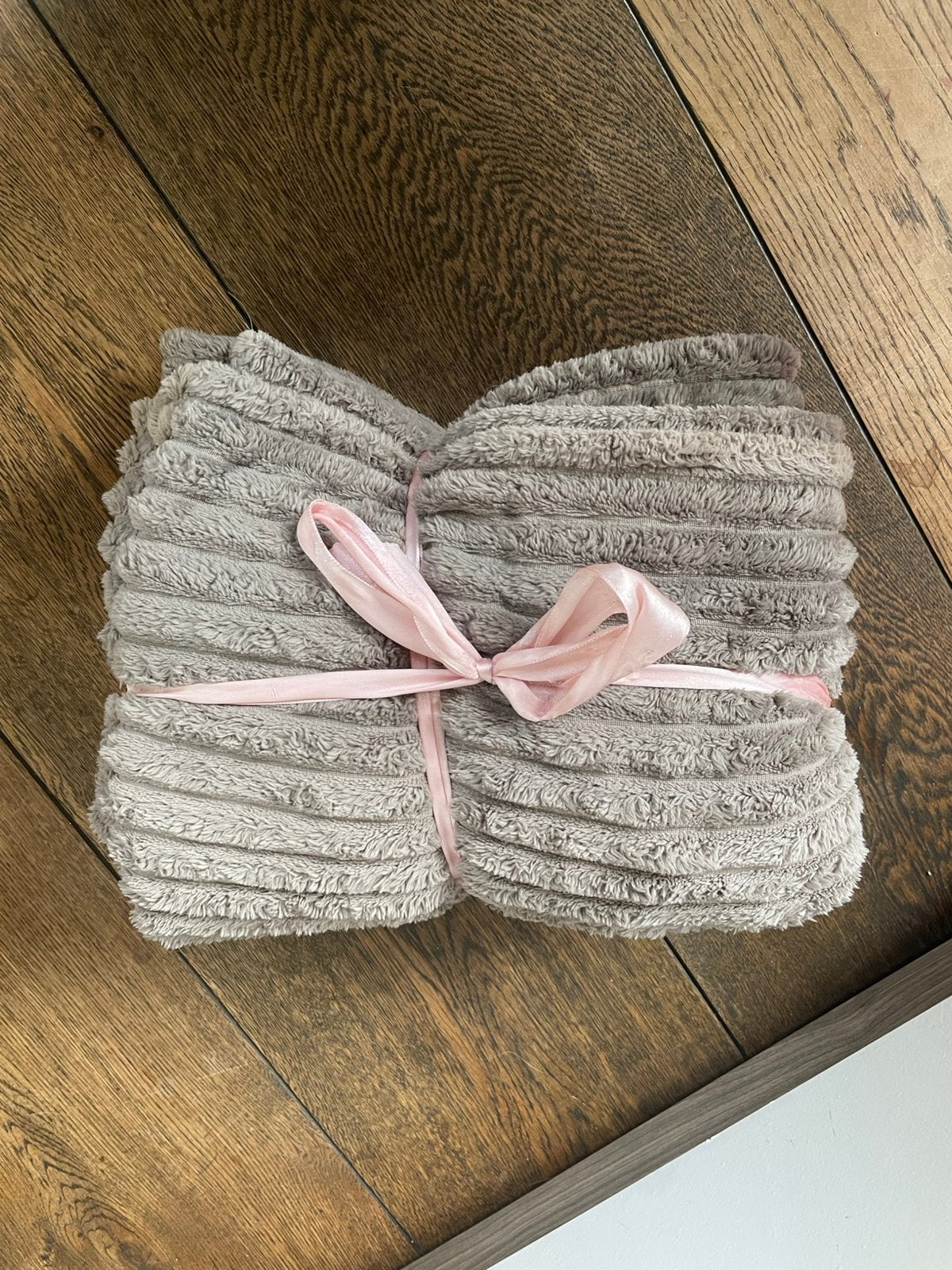 Zachte rib fleece deken - taupe - grijs, Fleecedeken, Zo goed als nieuw, 100 cm, Grijs