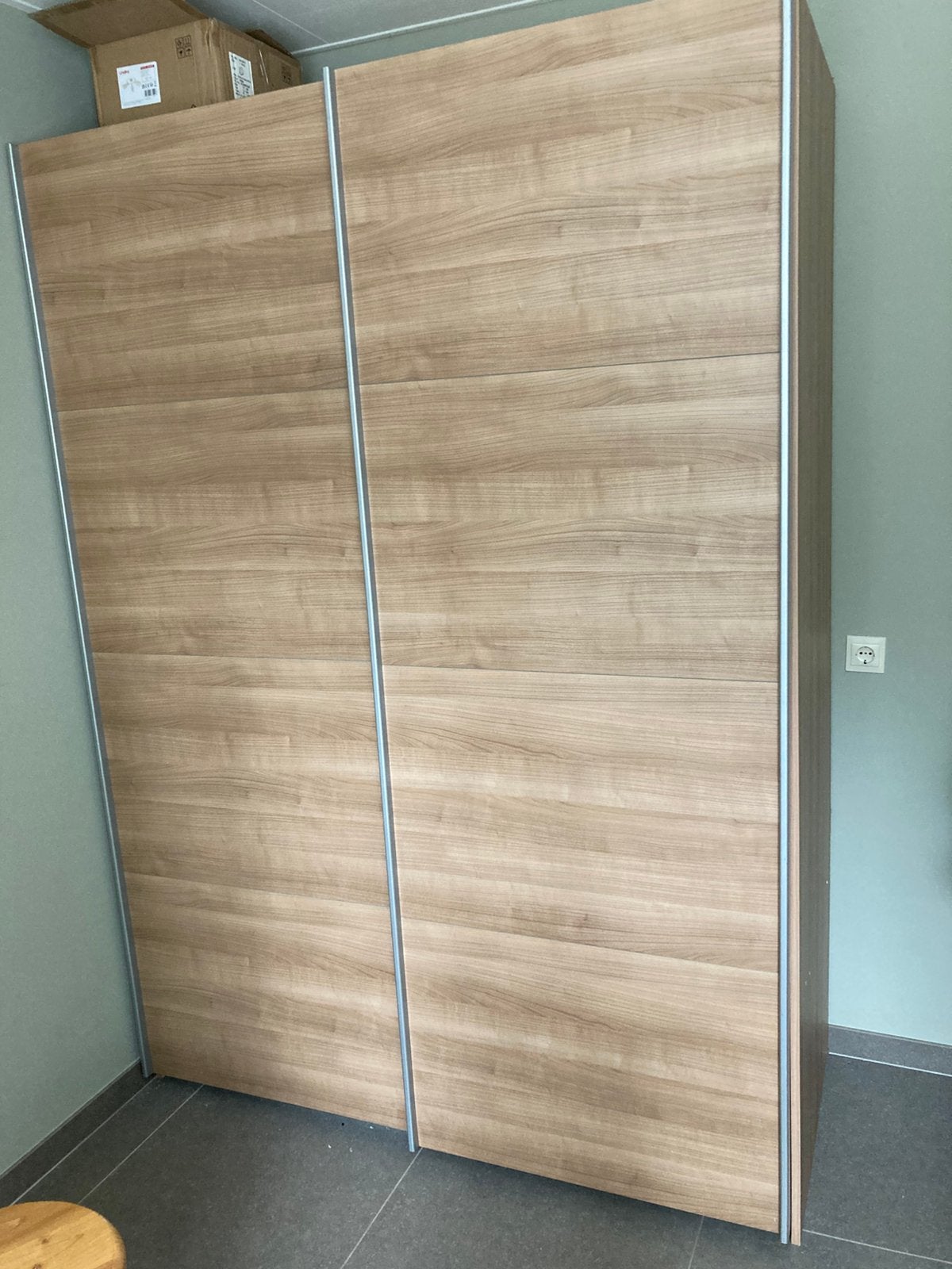 Schuifdeurkast gratis 150 x 213 planken kledingkast bruin, Huis en Inrichting, Ophalen, 200 cm of meer, 150 tot 200 cm, 50 tot 75 cm