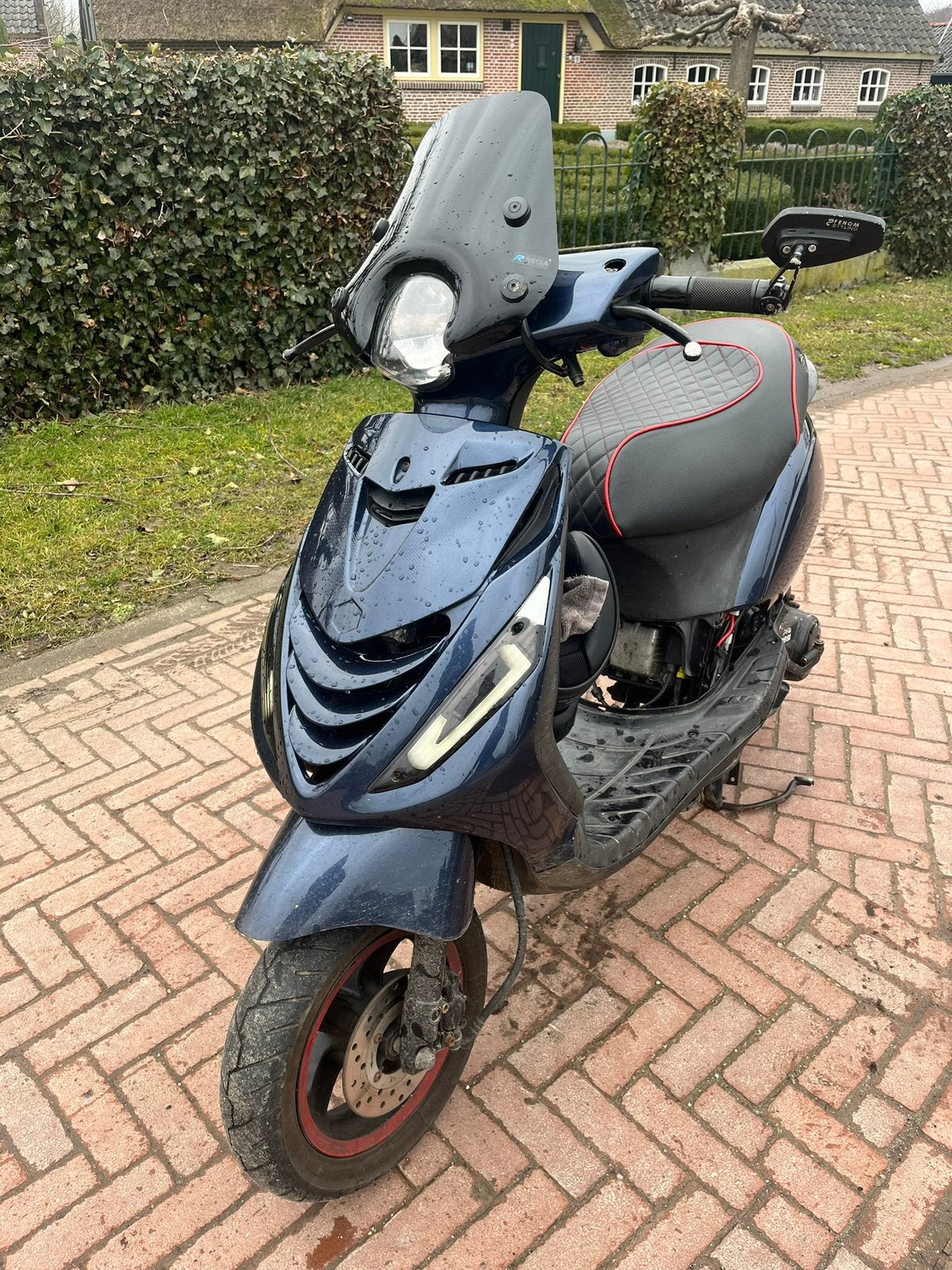 Piaggio zip 80cc, Maximaal 45 km/u, Zip, Ophalen of Verzenden, Zo goed als nieuw