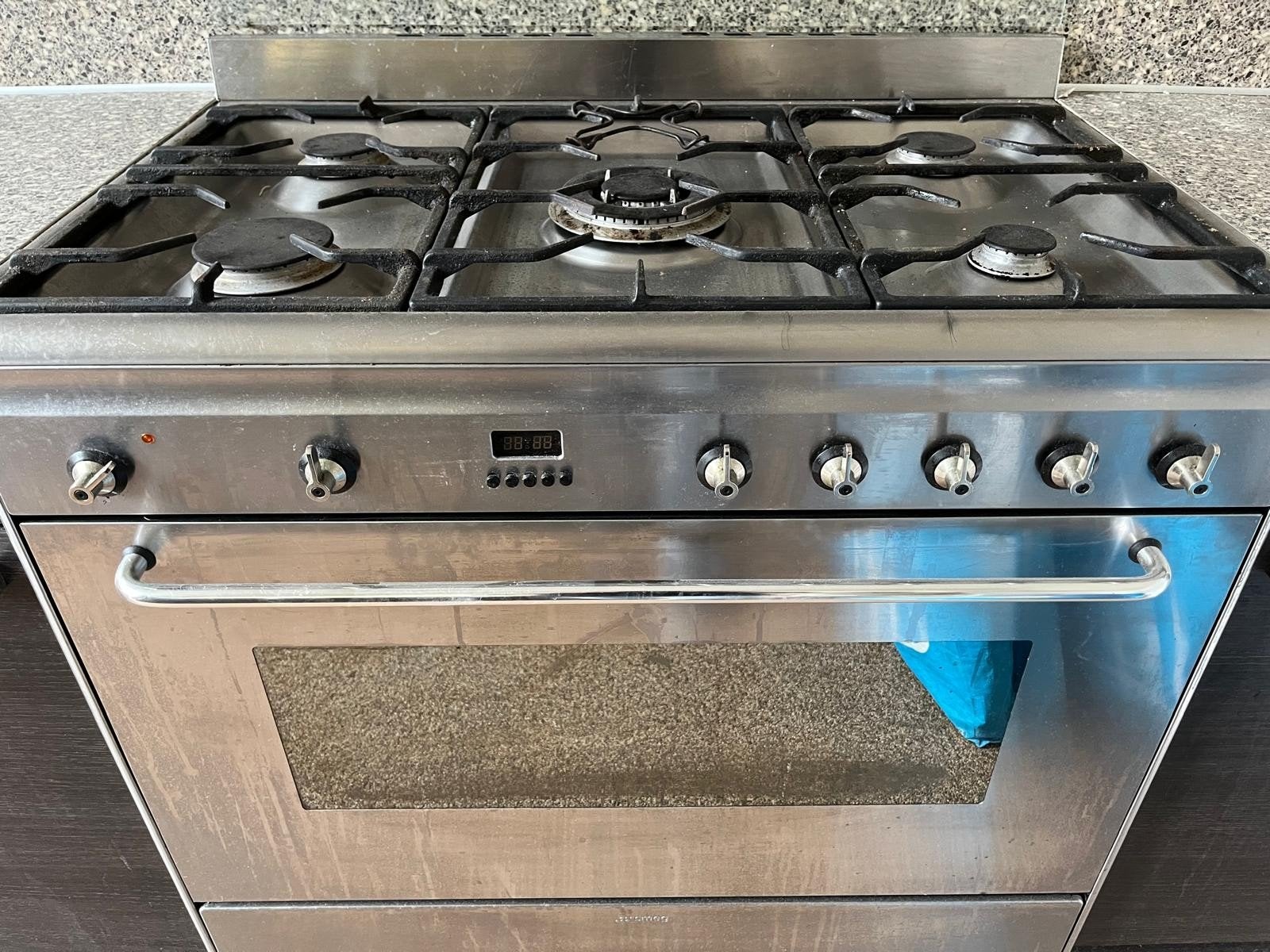 Smeg gasfornuis met oven, Gebruikt, 60 cm of meer, Ophalen of Verzenden, Gas
