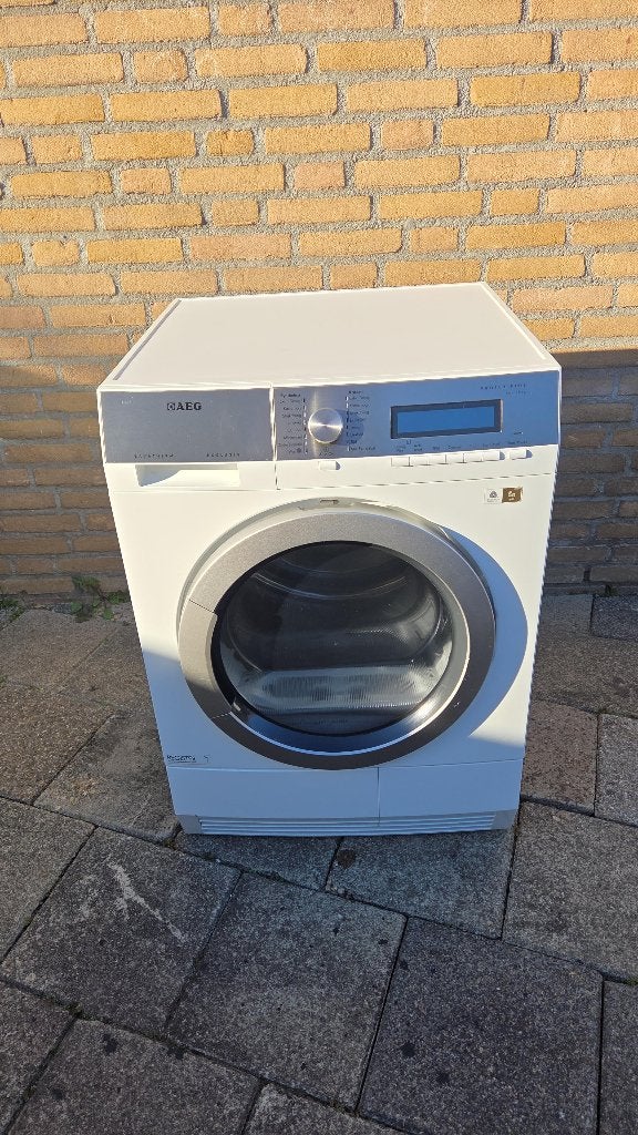 Warmtepompdroger merk AEG. 8 kilo. Energieklasse A+++., Witgoed en Apparatuur, Ophalen, Anti-kreukfase, 8 tot 10 kg, Zo goed als nieuw