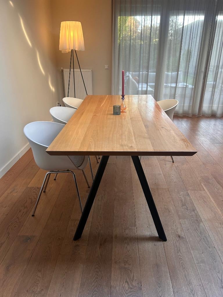 Moderne (hout) eetkamertafel / stalen poten 2.20 x 1 meter., Huis en Inrichting, Tafels | Eettafels, Ophalen, Gebruikt, 100 tot 150 cm
