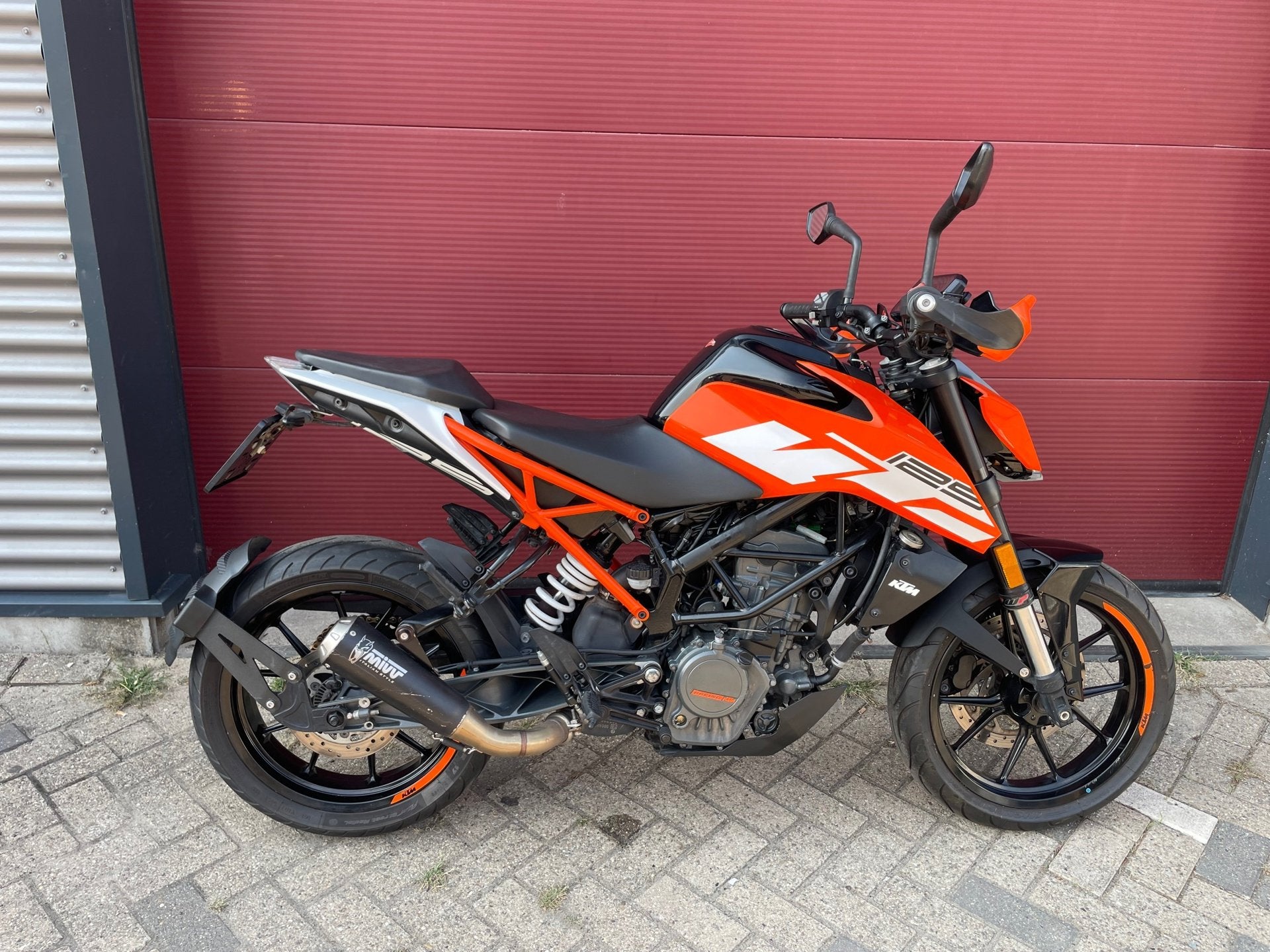 KTM 125 Duke ABS A1 motor, Motoren, 125 cc, Toermotor, 11 kW of minder, Handgeschakeld