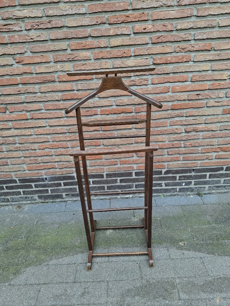 Oude staande kledinghanger, Gebruikt, Ophalen of Verzenden, Staande kapstok, 150 tot 200 cm