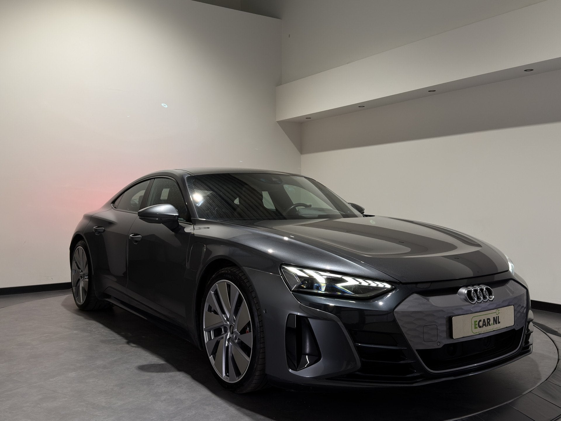 Audi e-tron GT 93 kWh | SOH 89% | Achterasbesturing | ACC |, Auto's, Automaat, Huisgarantie, Met garantie (alle), 570 min