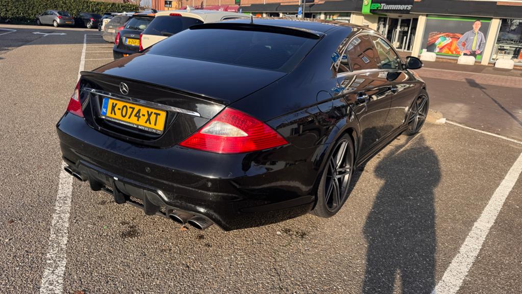 Mercedes-Benz CLS 3.0 CDI Cls320 AUT 2006 Zwart, Auto's, Mercedes-Benz, Achterwielaandrijving, 4 stoelen, Diesel, Particulier