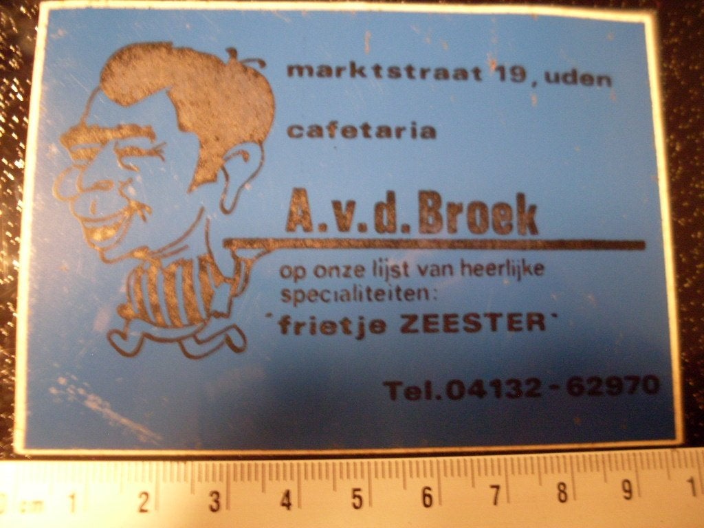 sticker cafetaria A. v.d. Broek uden frietje zeester, Verzamelen, Verzenden, Zo goed als nieuw, Bedrijf of Vereniging