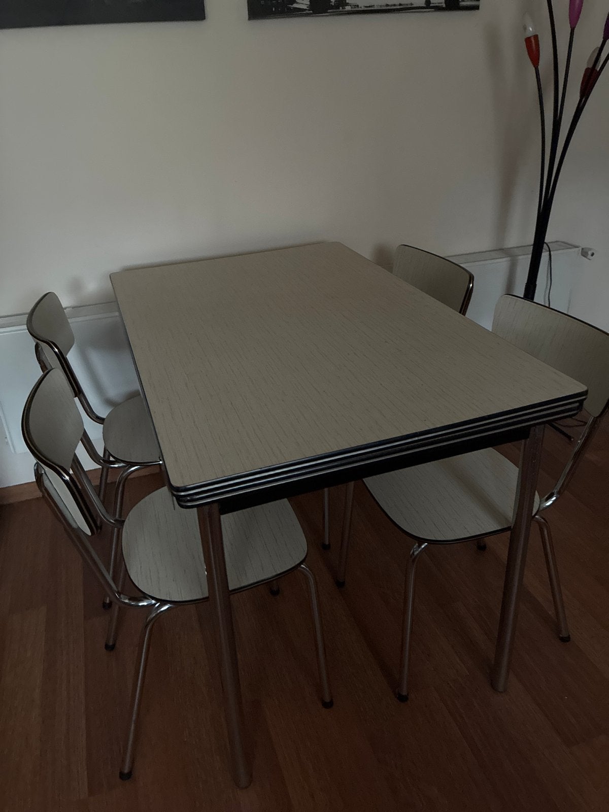 American Diner - retro uitschuifbare eettafel met 4 stoelen, Ophalen, Gebruikt, 50 tot 100 cm, Minder dan 100 cm