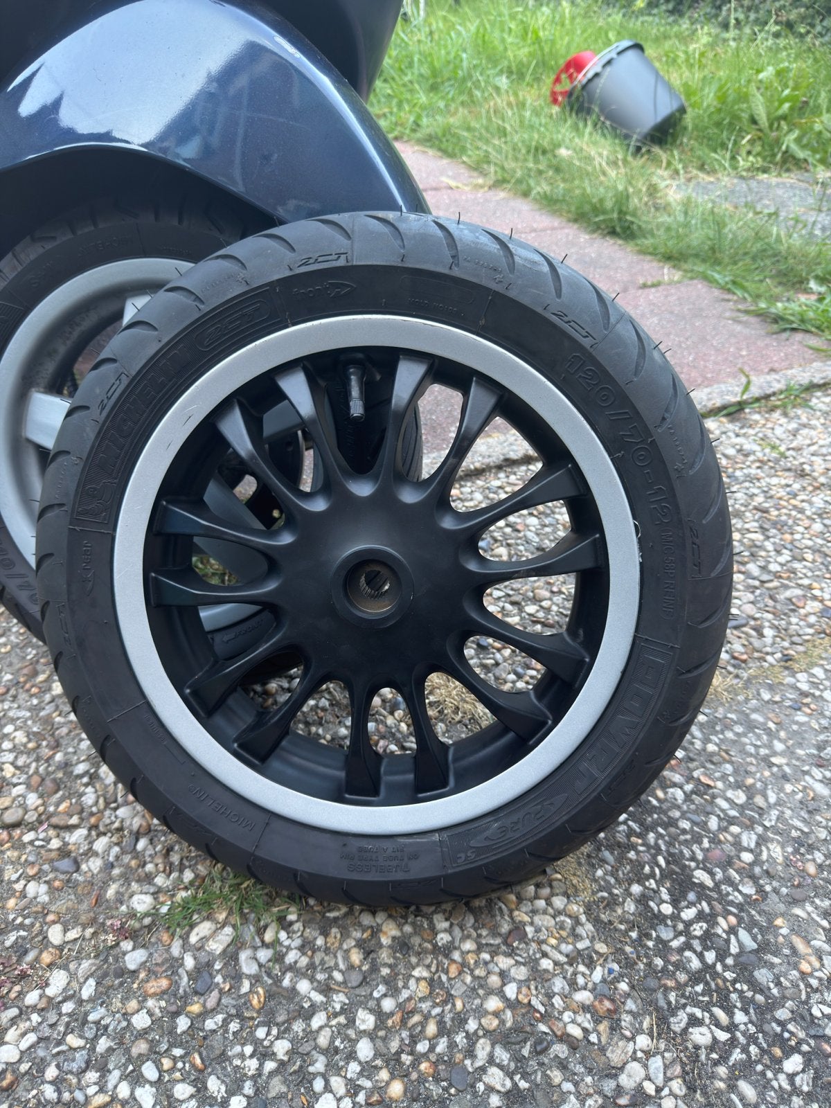 GLOEDNIEUW!! Vespa Sprint Achtervelg 110mm, Ophalen, Nieuw, Blok, Vespa