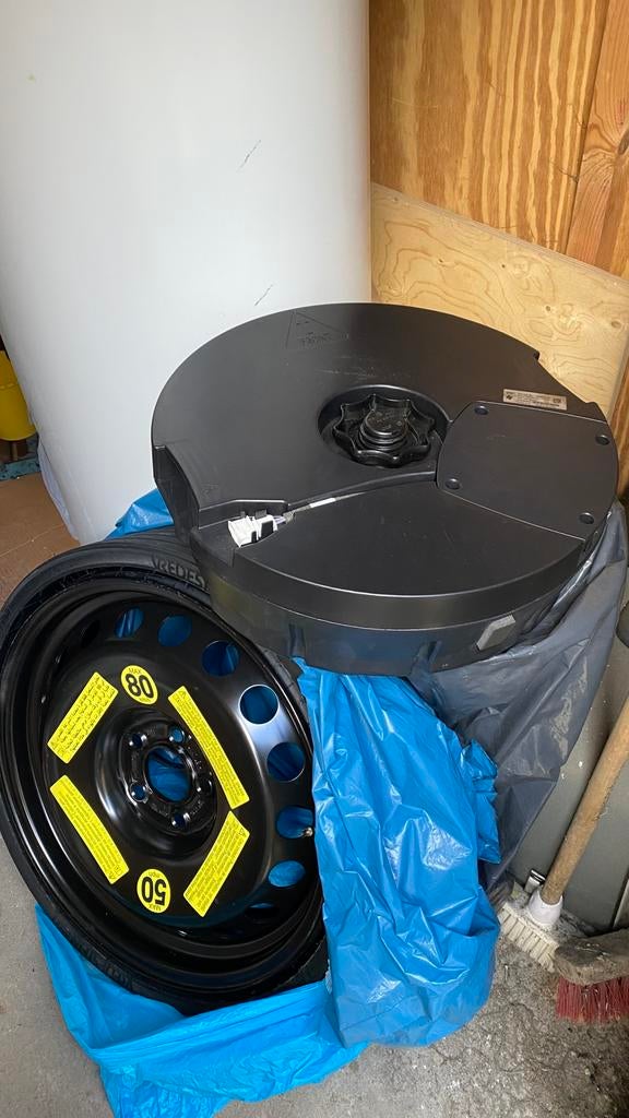 Audi Q5 subwoofer, Ophalen of Verzenden, Zo goed als nieuw
