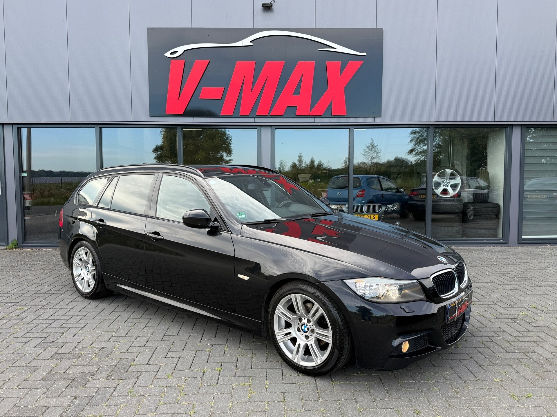 BMW 318i 2.0LCI Touring M-Sport Navi Xenon Alcantara Stoelvw, Achterwielaandrijving, Alcantara, Zwart, Handgeschakeld
