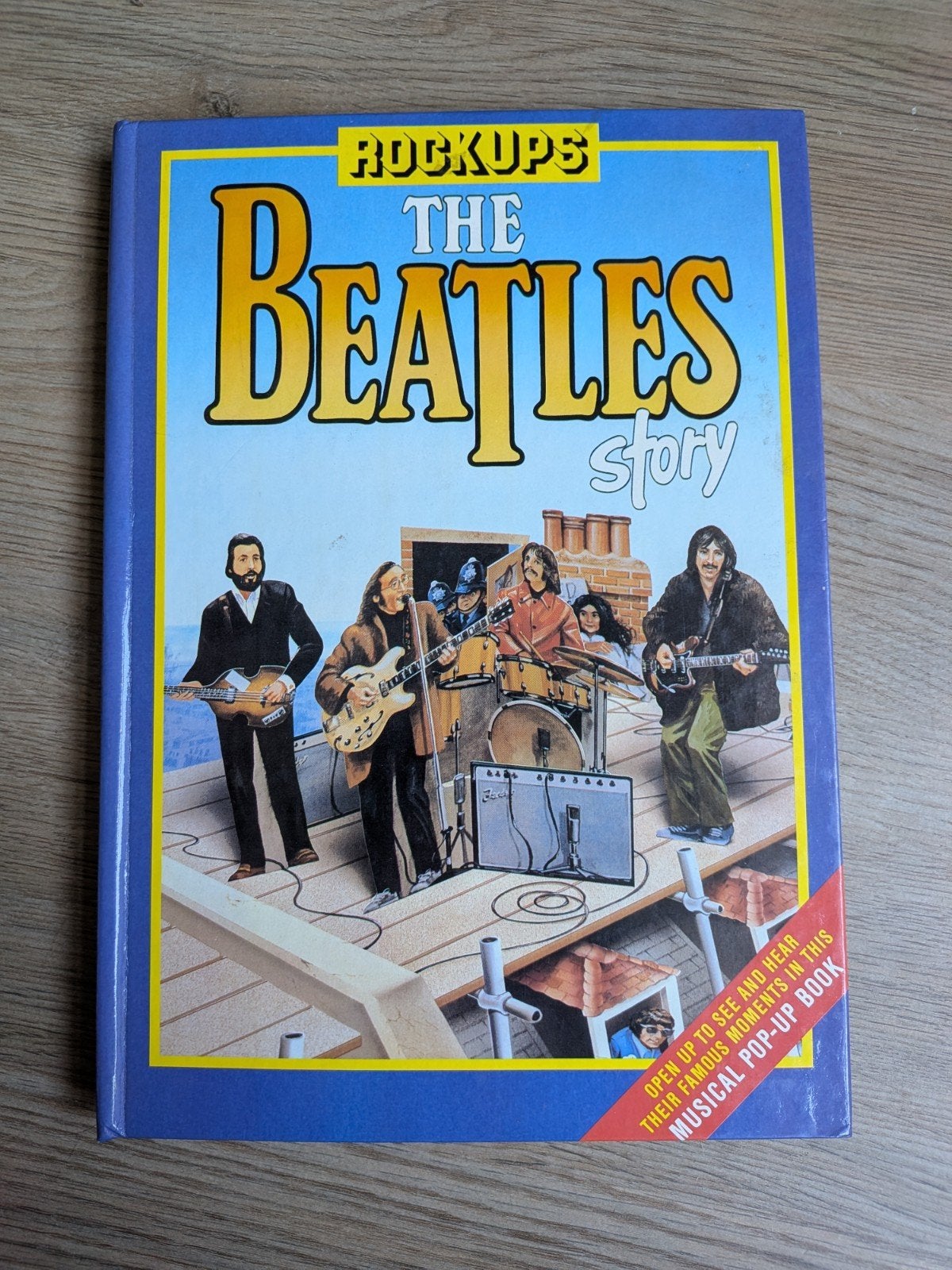 Pop-up en muziekboek "The Beatles Story" uit de "Rockups", Verzamelen, Ophalen, Gebruikt