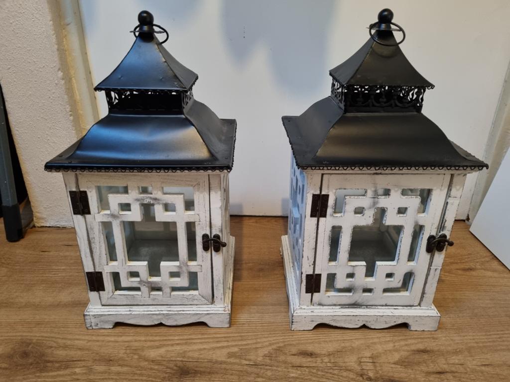 2 kleine lantaarns aangeboden, Huis en Inrichting, Wit, Ophalen of Verzenden, Zo goed als nieuw, Minder dan 25 cm