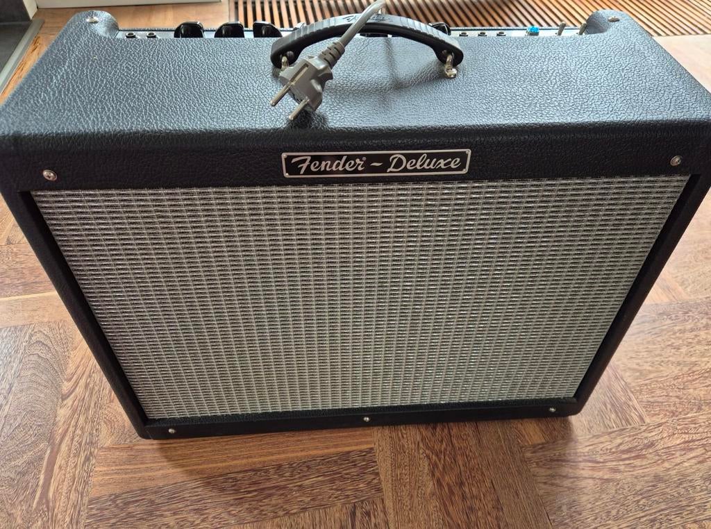 Fender Hot Rod Deluxe V1 met Swamp Thang upgrade, Ophalen, Minder dan 50 watt