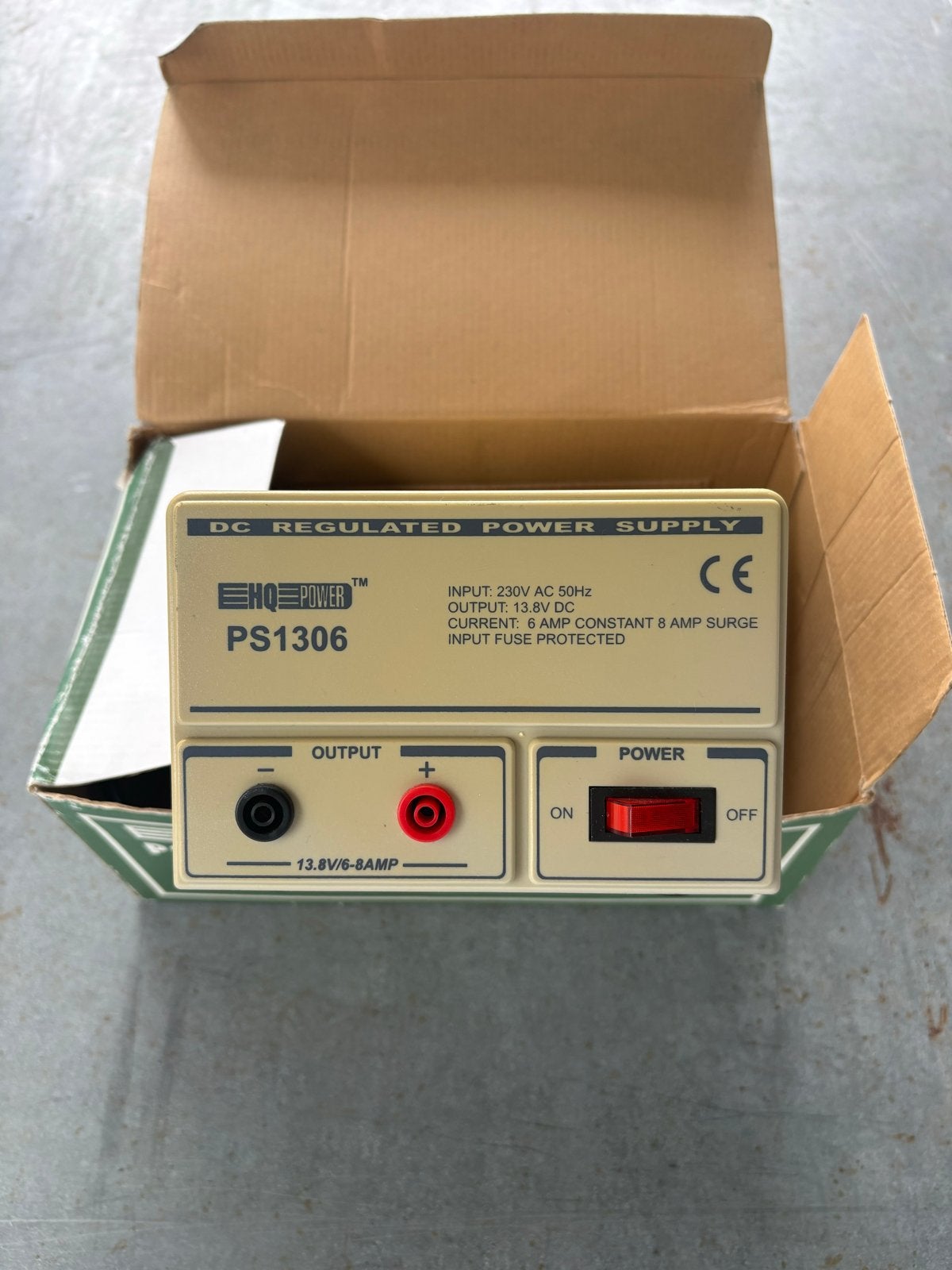 HQ Power PS1306 Gereguleerde DC Voeding 13.8V/6-8A, Ophalen of Verzenden, Zo goed als nieuw