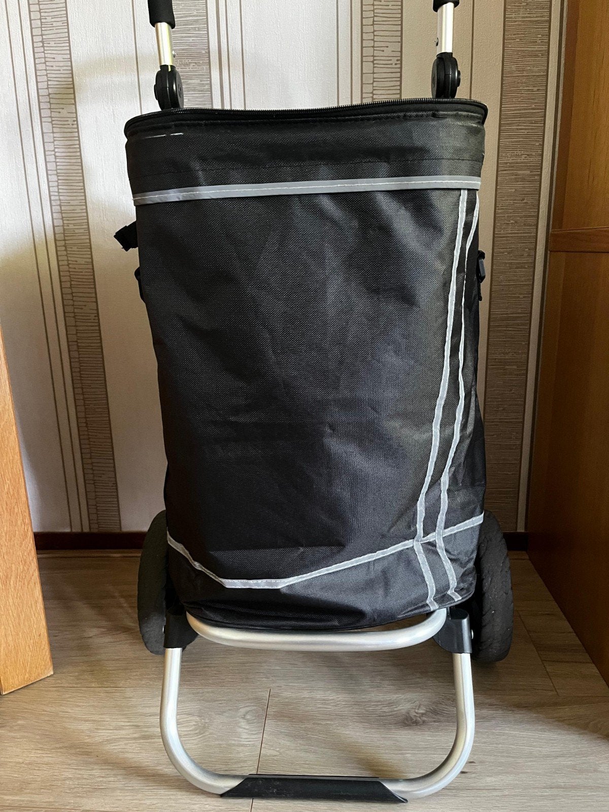 Boodschappentrolley, Ophalen, Gebruikt, Zwart, 30 cm of meer