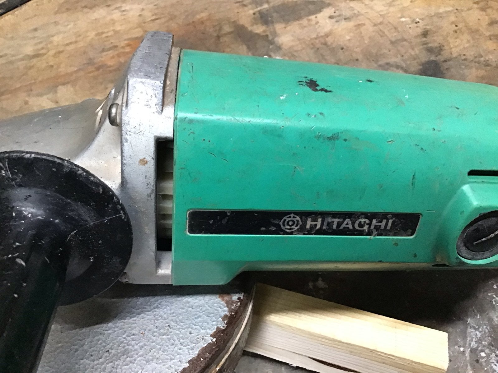 Hitachi Cirkelzaag - Krachtige Zaag voor Diverse Klussen, Doe-het-zelf en Verbouw, Gereedschap | Zaagmachines, Ophalen, Gebruikt