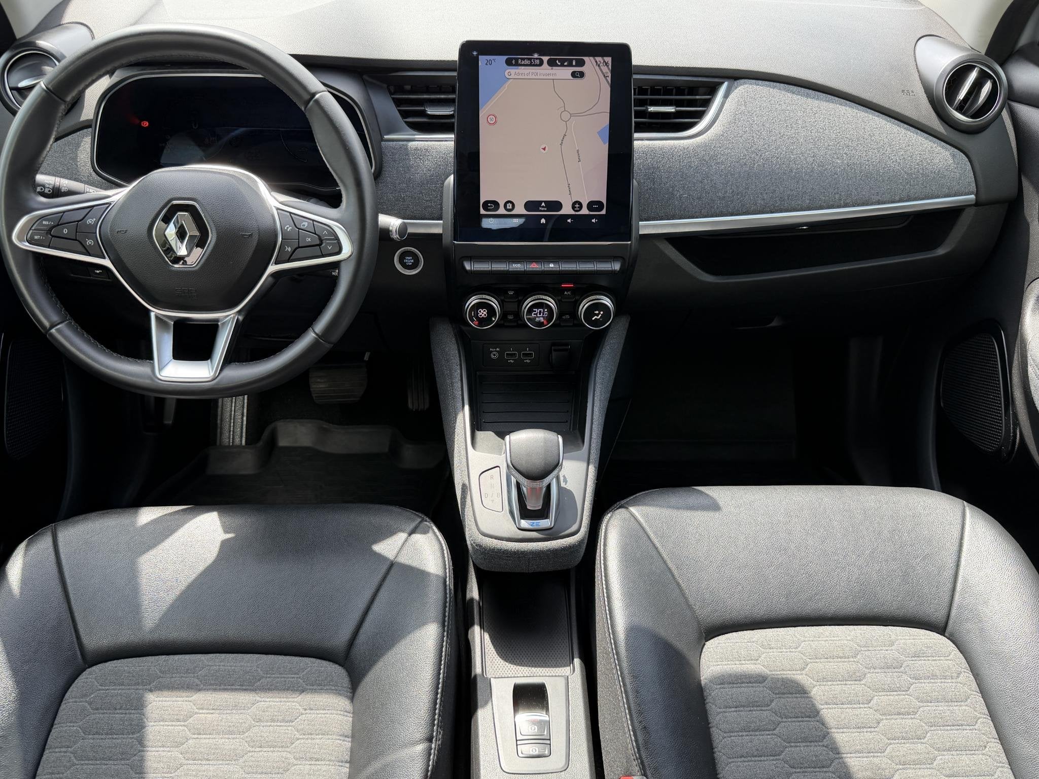 Renault ZOE Intens B-buy 52KWH R135 / Koopaccu / SOH 97% / S, Auto's, 136 pk, Gebruikt, Automatische klimaatregeling, 385 km