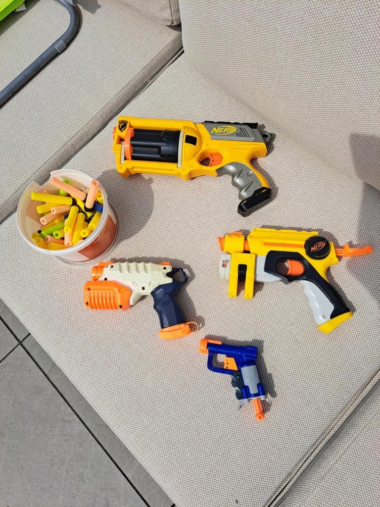Nerf Blasters & Super Soaker met Darts - Complete Set, Ophalen of Verzenden, Gebruikt
