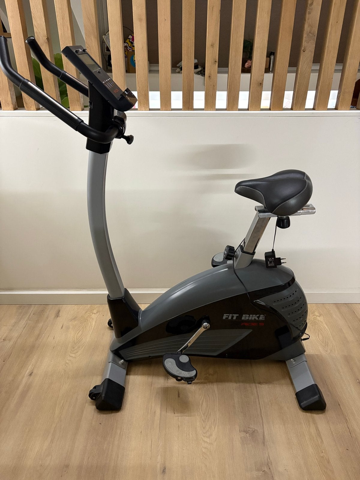 Fit Bike Hometrainer iPlus 5, Ophalen, Zo goed als nieuw, Metaal, Benen