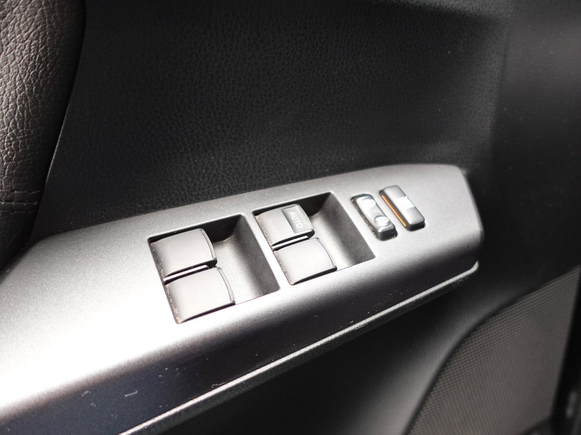 Foto 23 van Toyota RAV4 2.5 Hybrid Black Edition (Navi/Carplay,Camera,Cr