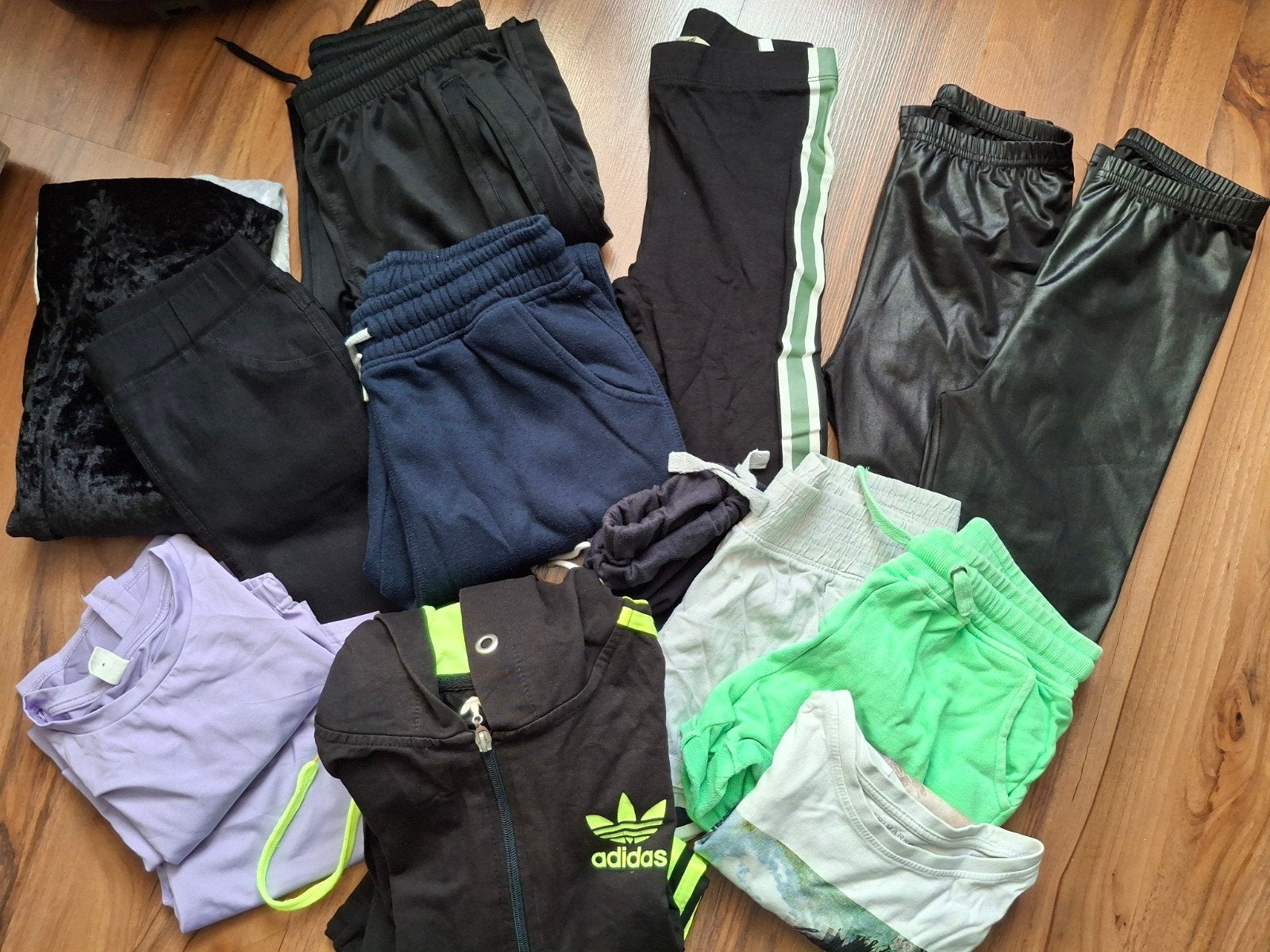 Diverse meisjes kleren  - Mag opgehaald worden in ruil voor, Ophalen, Gebruikt