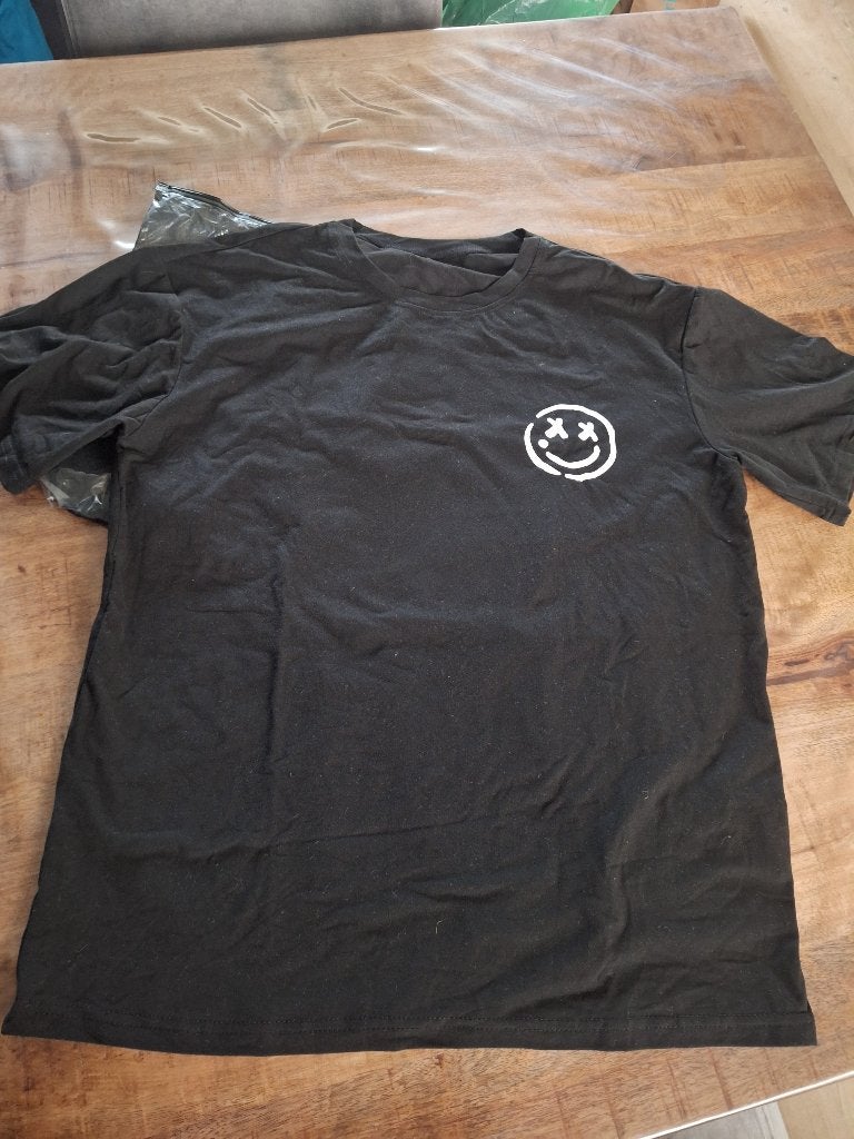 Nw tshirt met back print maat 170/176, Kinderen en Baby's, Kinderkleding | Maat 170, Ophalen of Verzenden, Nieuw, Jongen of Meisje