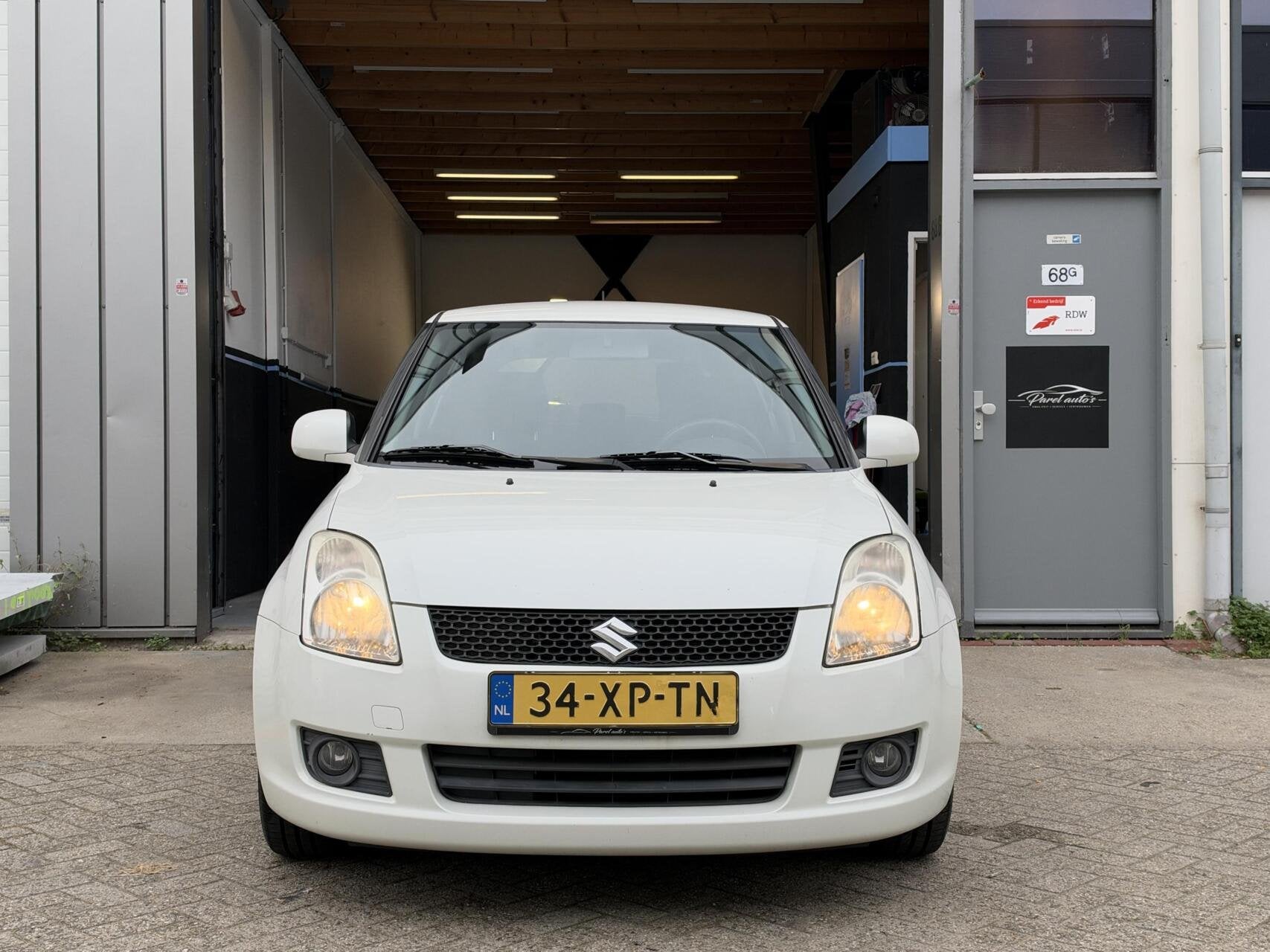Suzuki Swift 1.3 GA|APK|NAP|Airco|1ste Eigenaar| 5 Deuren, Voorwielaandrijving, Stof, Zwart, 400 kg