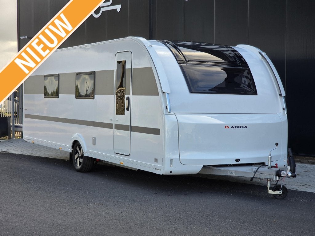 Adria Alpina 663 HT, Schokbreker, 7 tot 8 meter, Bedrijf, Adria