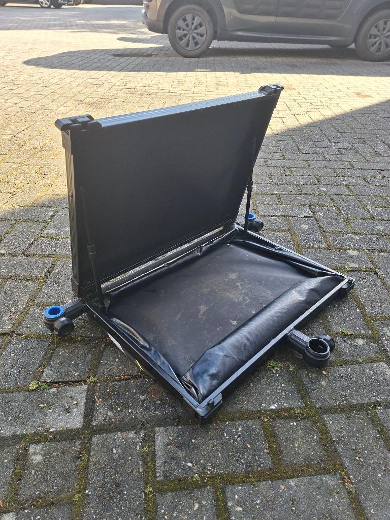 Matrix  Feeder Tray, Ophalen of Verzenden, Gebruikt, Overige typen