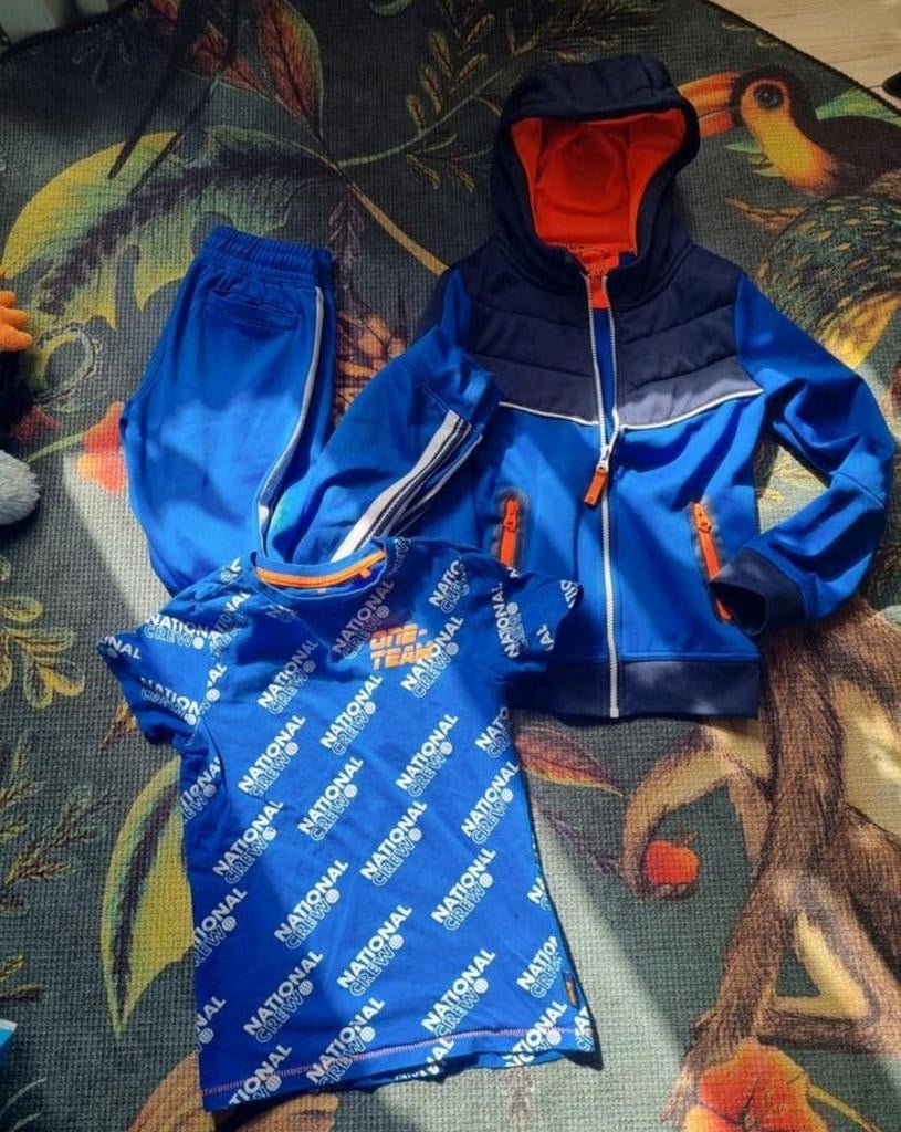 We setje 134 jongens, Kinderen en Baby's, Kinderkleding | Maat 134, Ophalen, Zo goed als nieuw, Jongen