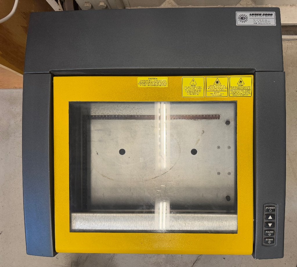 Gratis VersaLaser CO2 lasersnijder/graveermachine, Ophalen, Gebruikt