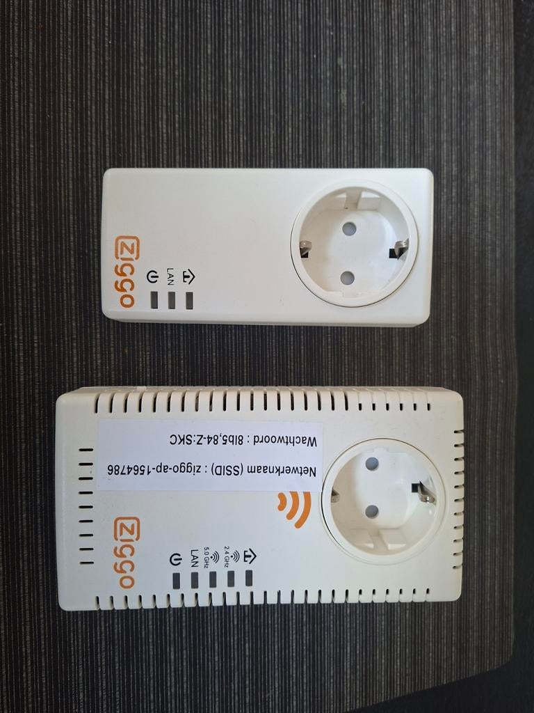Ziggo Powerline WiFi-adapters (2 stuks), Ophalen of Verzenden, Zo goed als nieuw, Ziggo