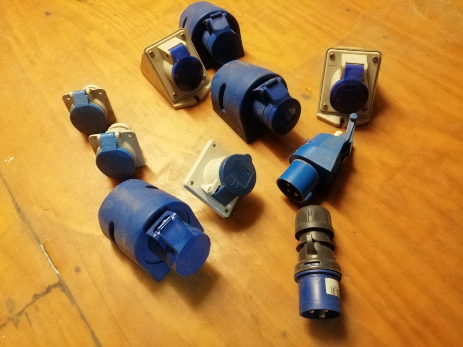 CEE stopcontacten, Ophalen of Verzenden, Stopcontact
