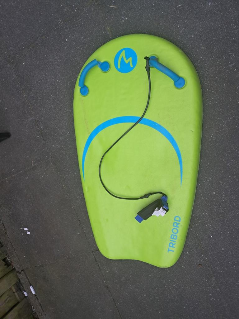 Tribord Bodyboard Groen met Leash, Ophalen of Verzenden, Gebruikt, Overige typen, Met koord