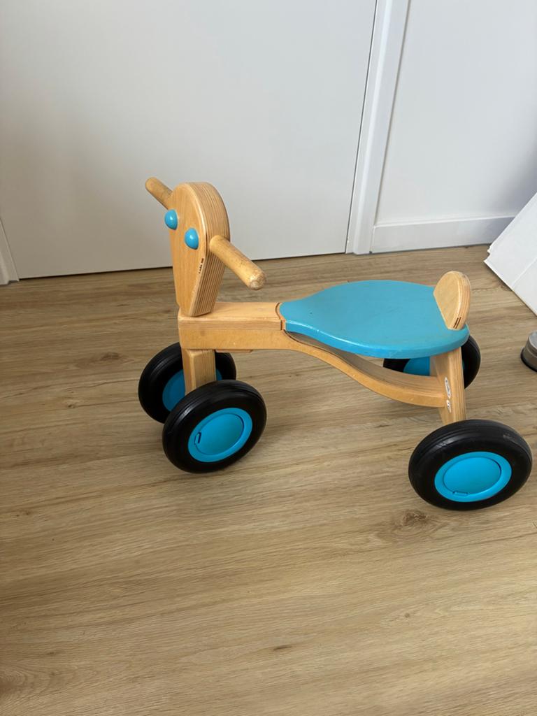 Houten loopfietsje voor dreumes - Blauw, Kinderen en Baby's, Speelgoed | Houten speelgoed, Ophalen, Gebruikt, Rij- of Hobbelspeelgoed