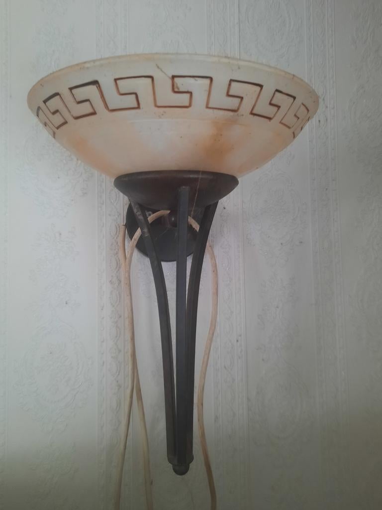 3 wandlampen met Romeins motief, Ophalen