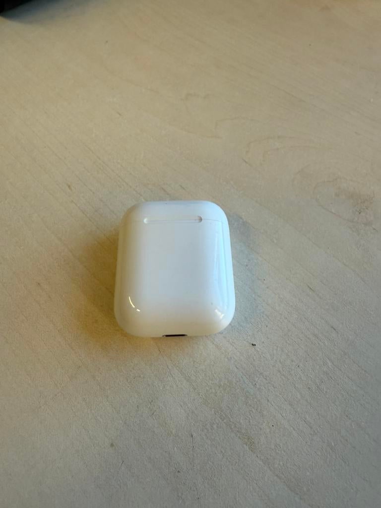 Apple airpods 2, Ophalen of Verzenden, Gebruikt, Overige merken, Bluetooth