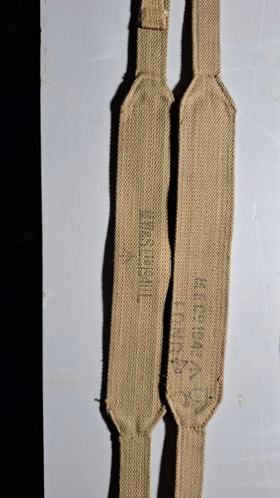 British 37 Pattern Cross Strap ww2, Doe-het-zelf en Verbouw, Minder dan 25 mm, Ophalen of Verzenden, Plank, Minder dan 200 cm