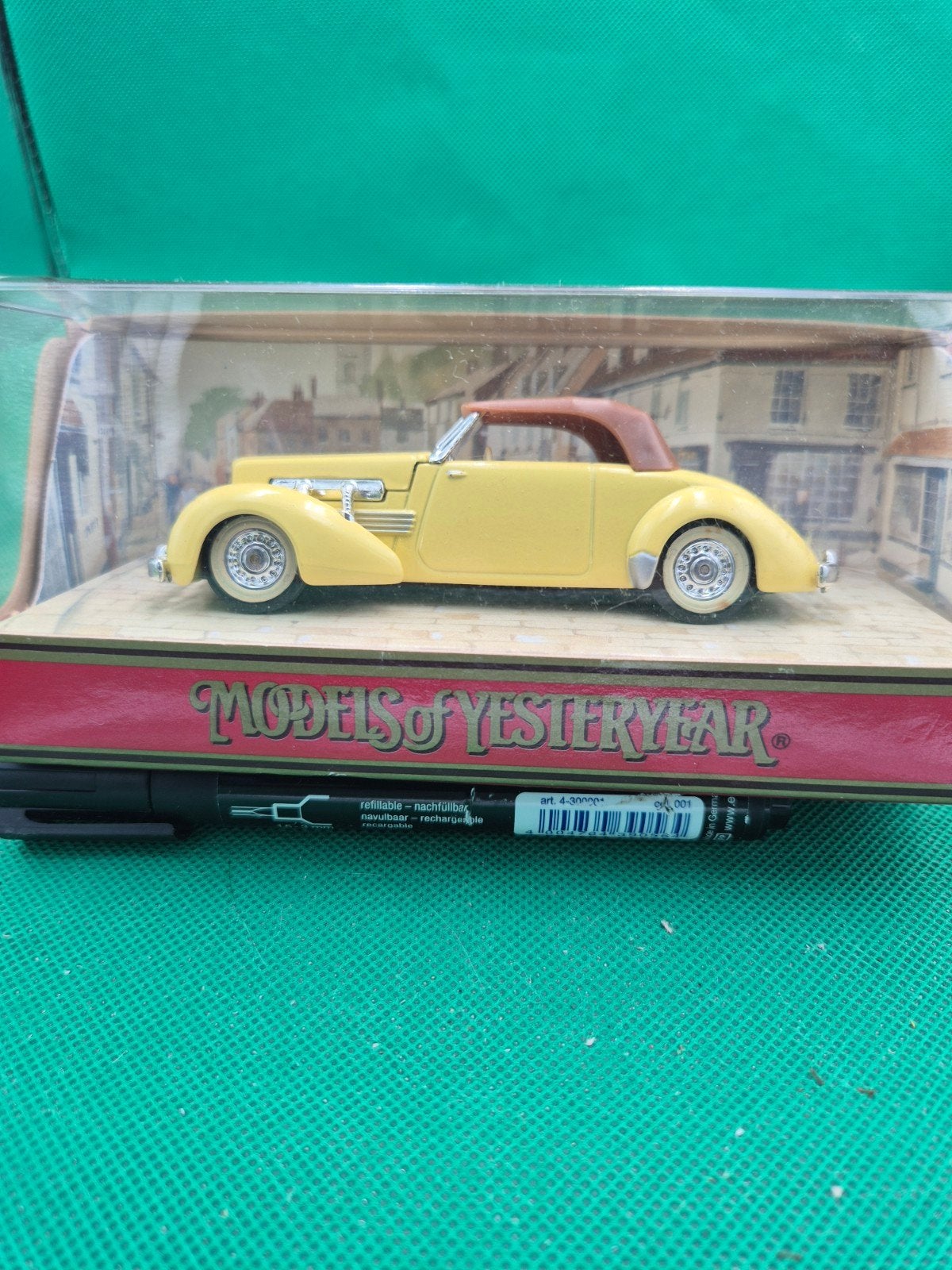 343 Cord matchbox 1/43, Ophalen of Verzenden, Zo goed als nieuw, Auto