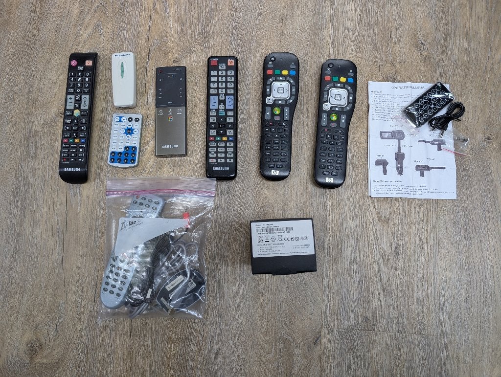LIRC & Kodi Hardware Lot (HP MCE Remotes, Opticon Scanner), Ophalen of Verzenden, Zo goed als nieuw