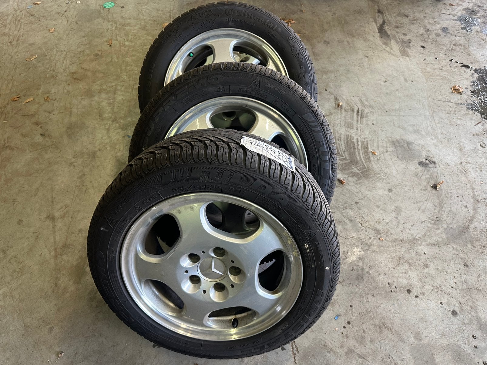 Mercedes benz velgen 16 inch met zgan winterbanden!, Ophalen, Zo goed als nieuw