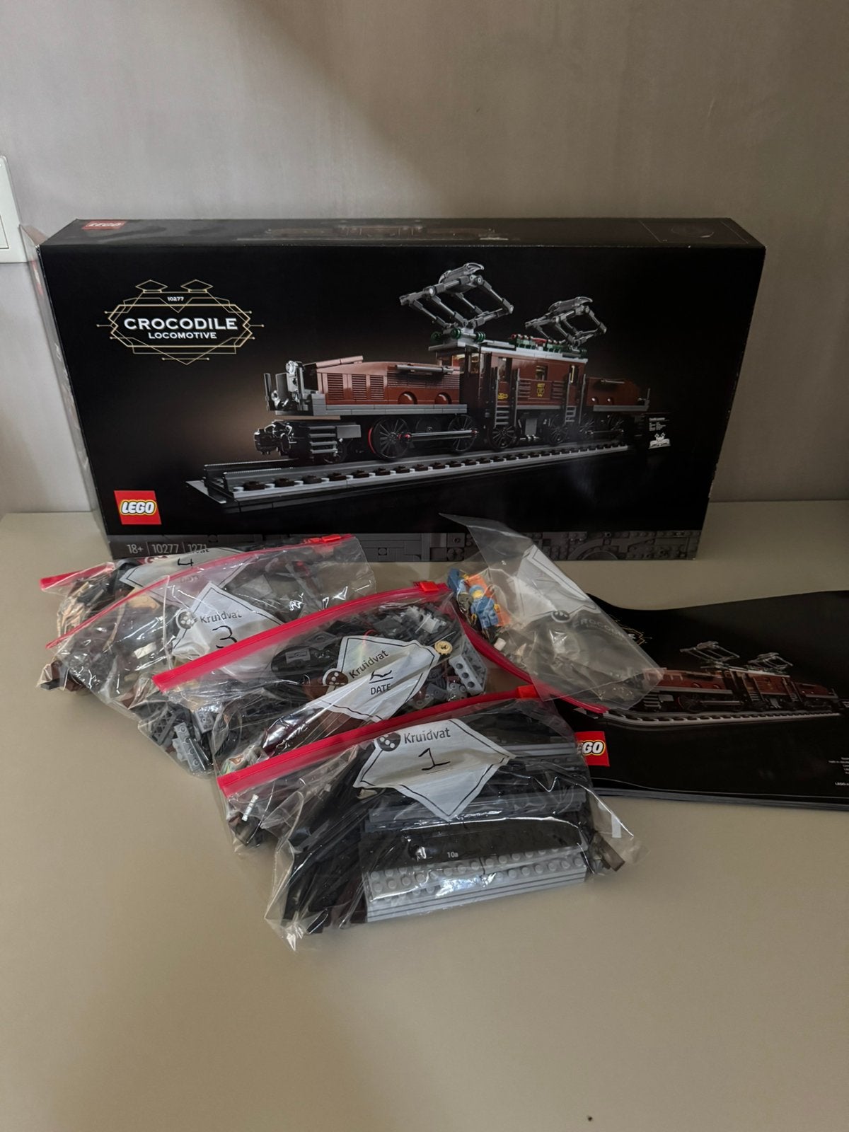 Lego 10277 - Krokodil locomotive, Kinderen en Baby's, Speelgoed | Duplo en Lego, Ophalen of Verzenden, Zo goed als nieuw